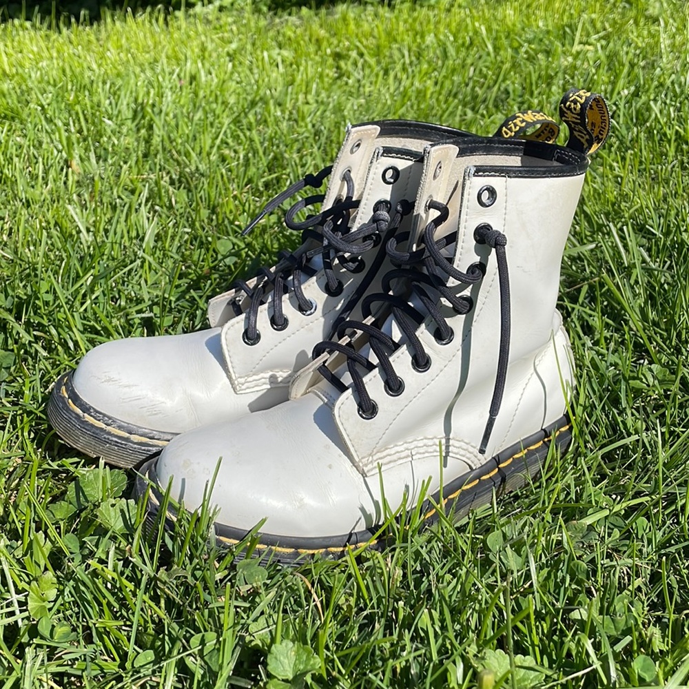 White patent leather dr martens size 6